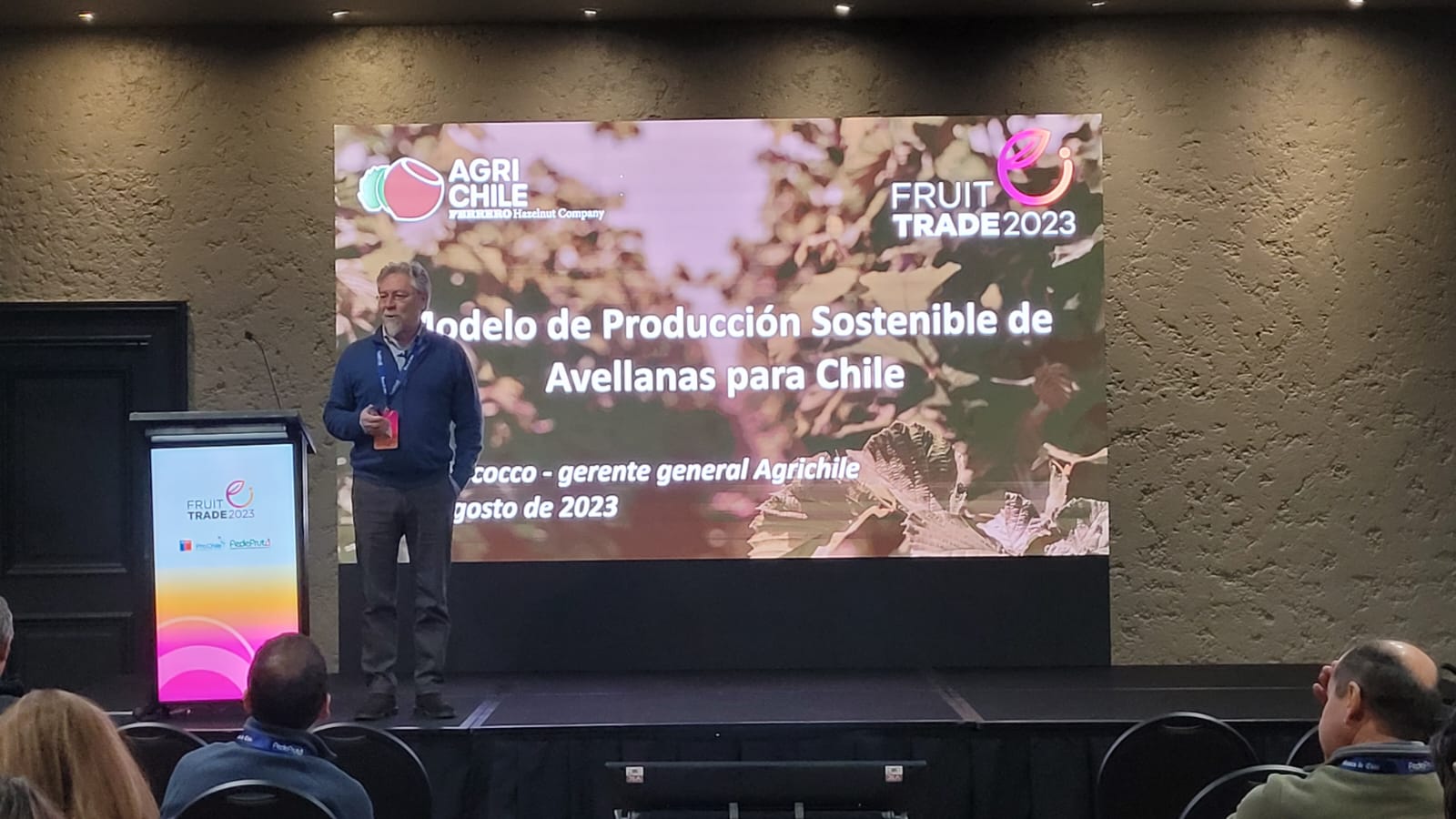 Agrichile presentó su modelo de producción sostenible de avellanas en Fruittrade 2023